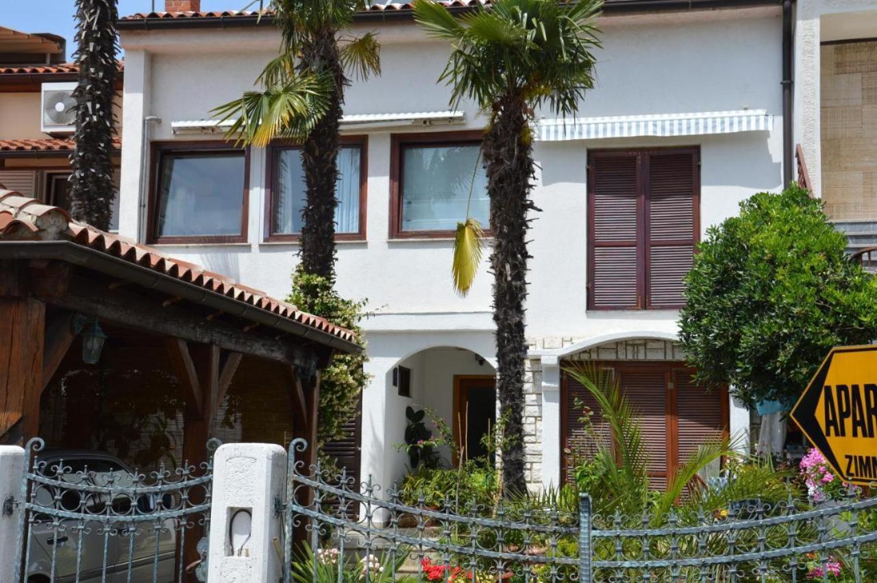 Apartments Zita Poreč Exterior foto